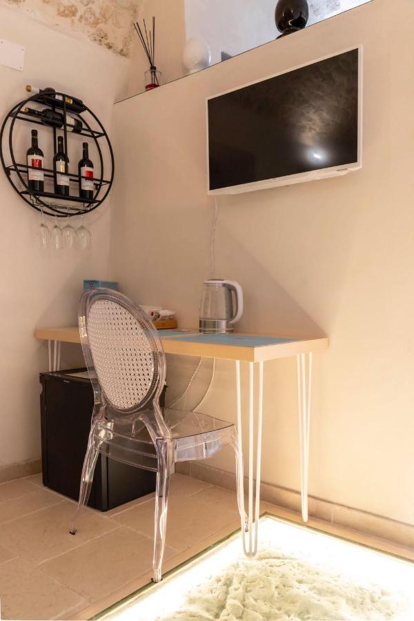 Bed and Breakfast Ca Sotto L'Arco Ostuni Exterior foto
